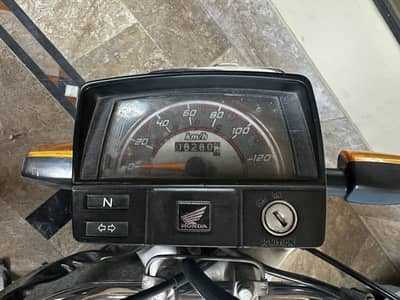 HONDA CD 70 2020 | only 8400 used : like new