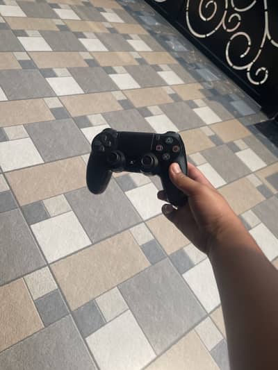 PS4 double shock controller with headset with all cable Like HD’mi etc