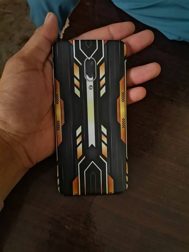 Aquos zero 2 1