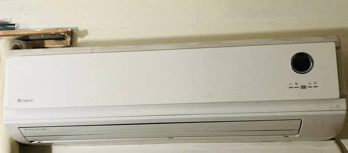Gree 1.5 tons split AC for sale