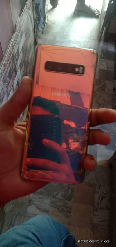 Samsung s10