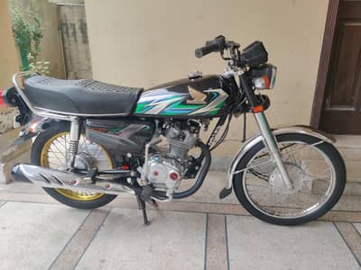 Honda 125. All ok 0306/40/43/704.