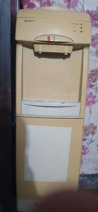 Oriental Water Dispenser for Sale – Working Condition