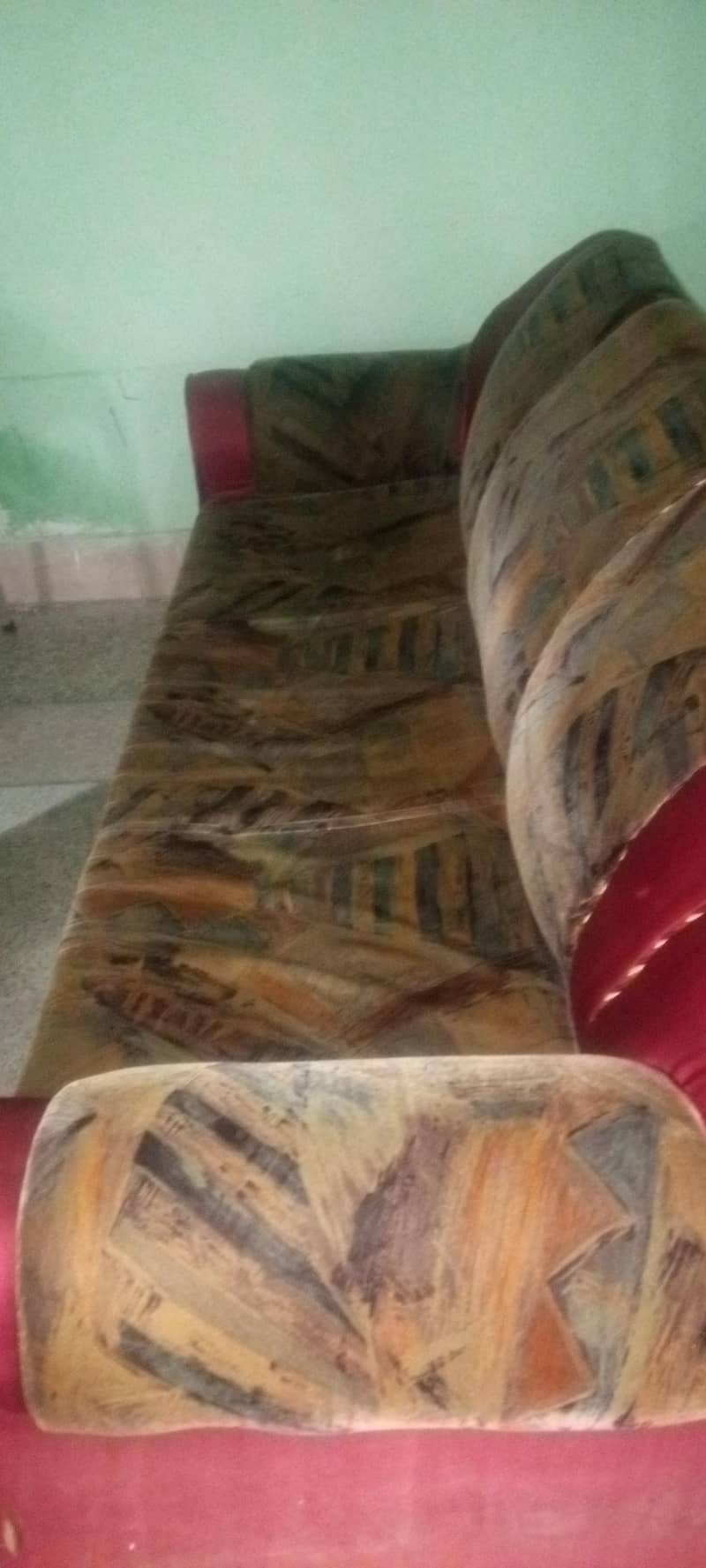 3 seater sofa plus 2 single sofas 0