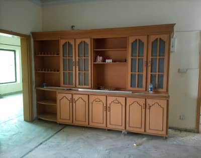 Independent 3bed uper portion for rent in police foundation