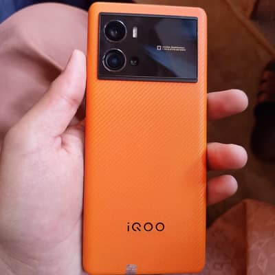 iQoo 9 pro 12/256