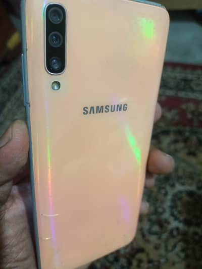 Samsung A70