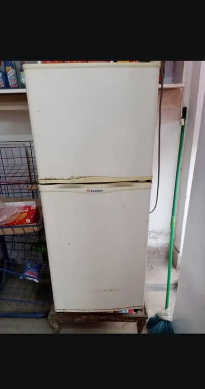 urgent for sale dawlance refrigerator/ fridge