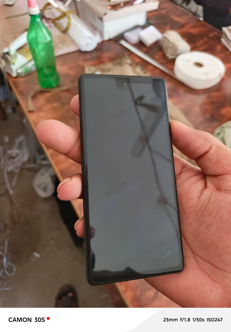 pixel 6a 10/10 condition 0