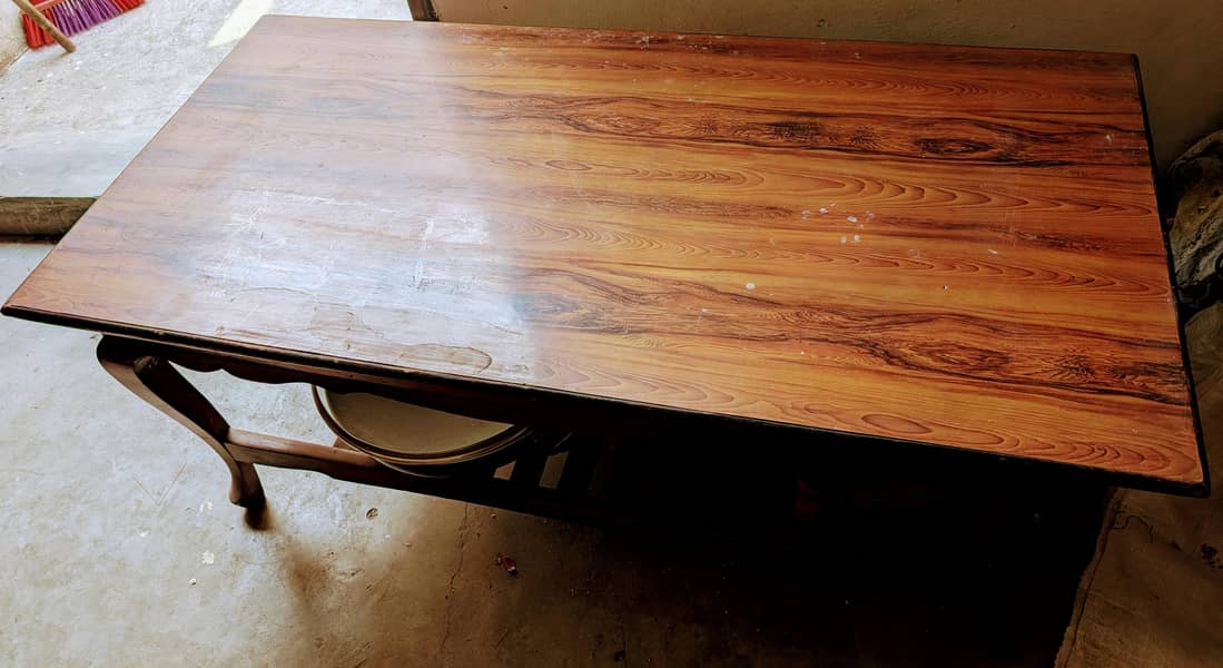 Center Table and Dressing Table 3