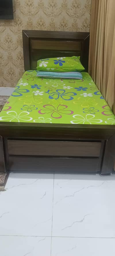 single bed for sale