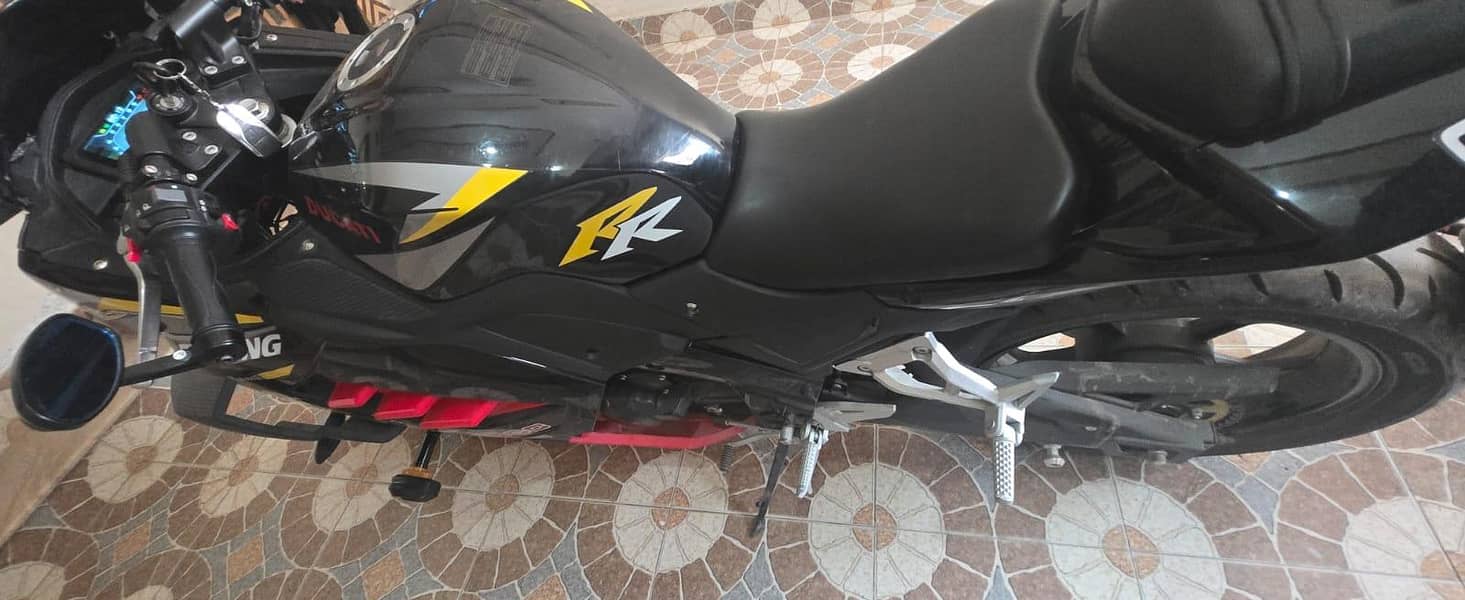 ducati gt 1