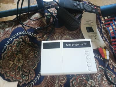 mini projector S2
