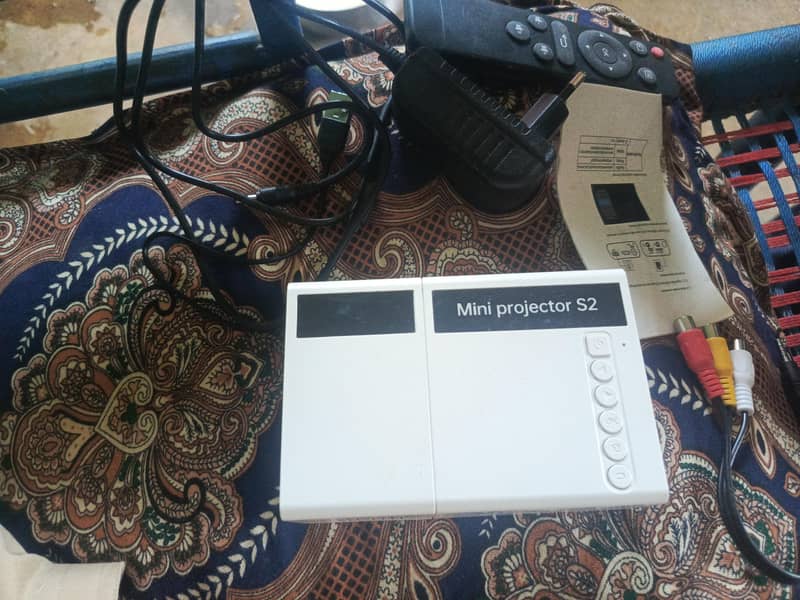 mini projector S2 0