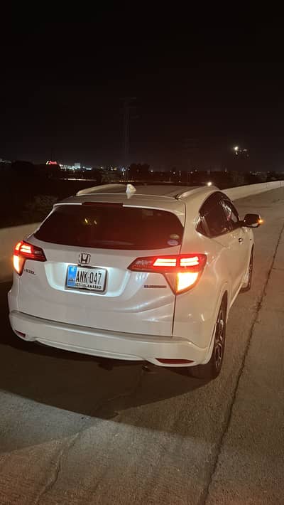 Honda Vezel Z Sensing