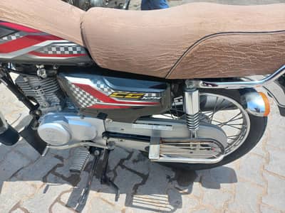 Honda CG 125 Model 2024 - Total Genuine - Low Mileage (5200 KM)