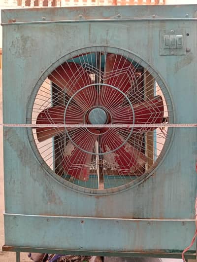 lahori air cooler. heavy duty big size . 8/10 condition. price negotia