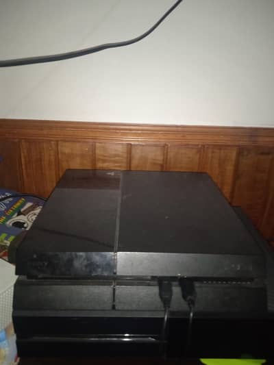 PLAYSTATION 4