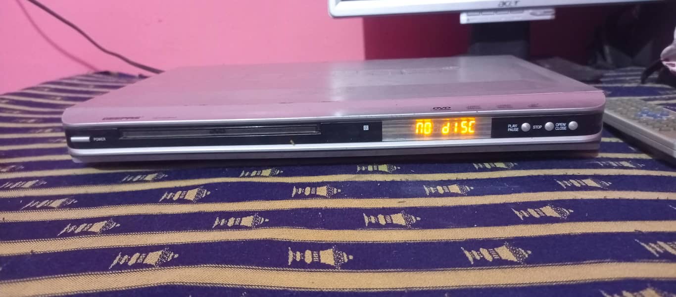 DVD player 2