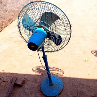 2 Pedestal fan