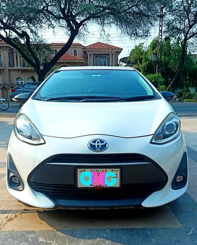 Toyota Aqua G 2018. . . 03001239960