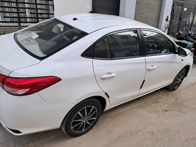 Toyota Yaris 1.3 ATIV company maintained car