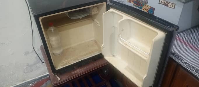 Mini Fridge