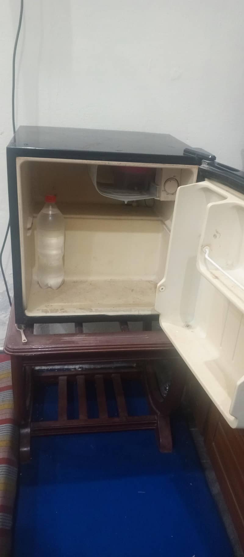 Mini Fridge 2