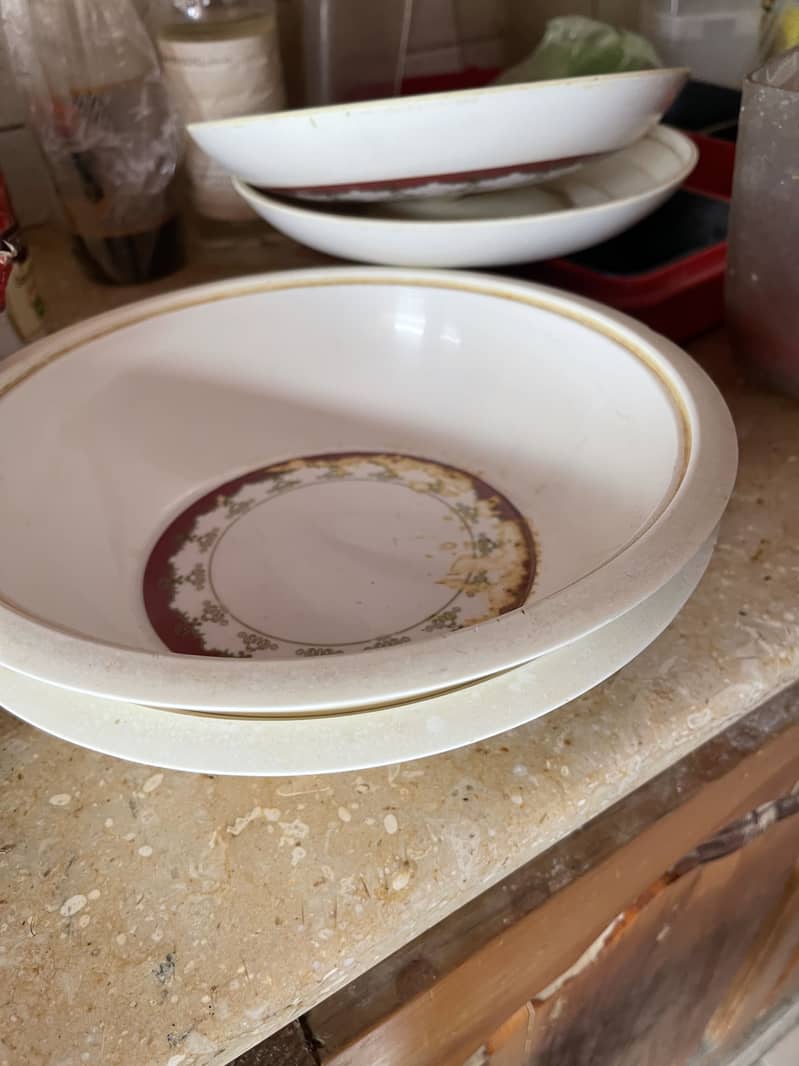 Complete Crockery set, complete kitchen needs 9