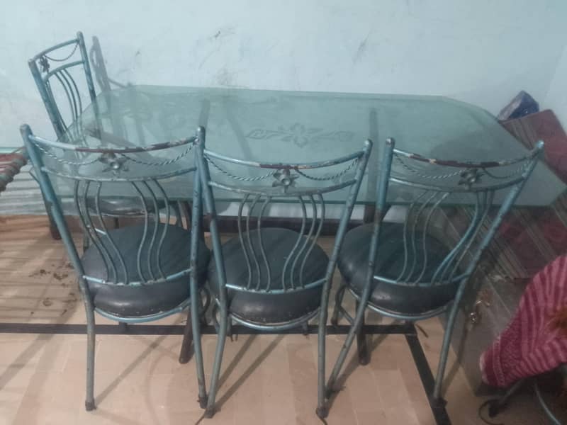 Dinning Table 0
