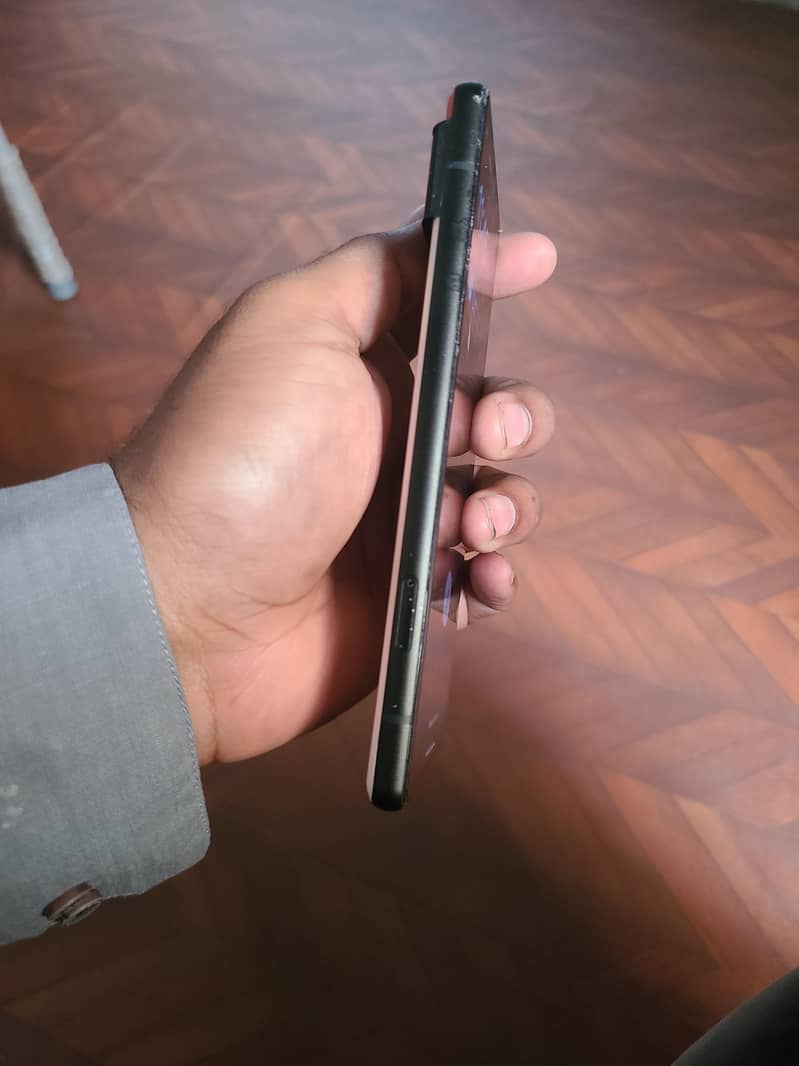 Google pixel 6 4