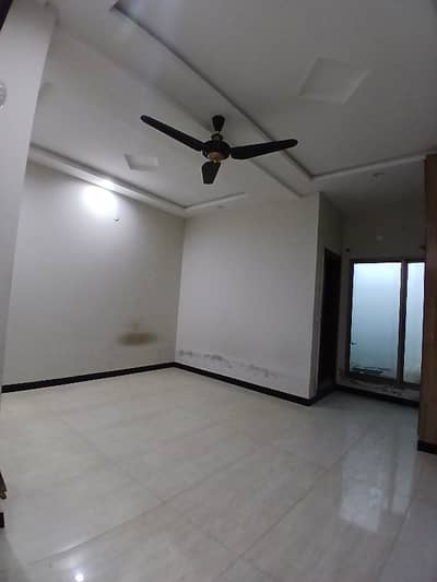 1bed room apartment available for rent near nust double road water electricity available.