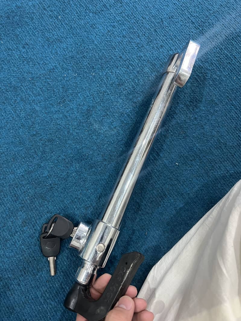 Car steering lock 1