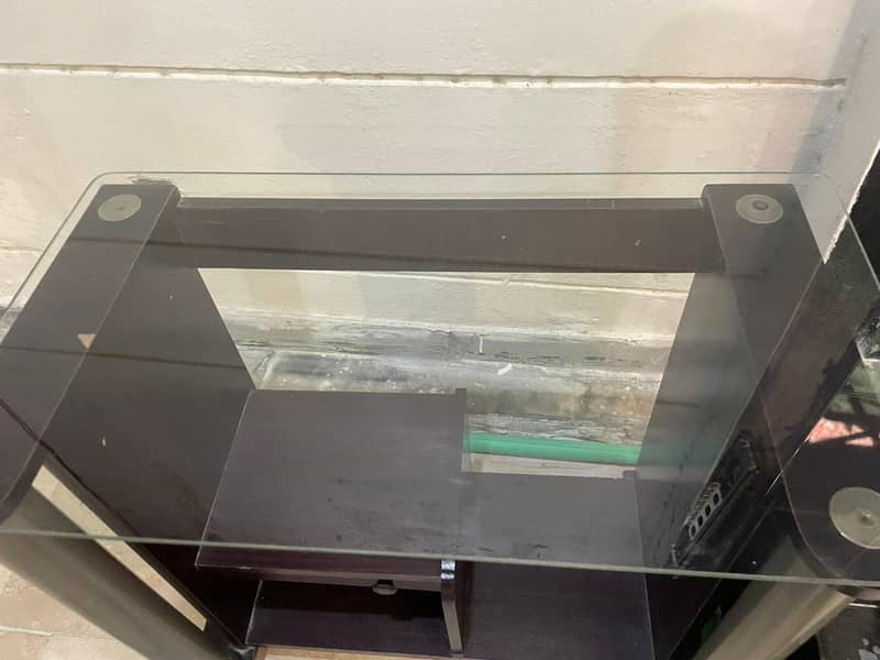 computer table 1