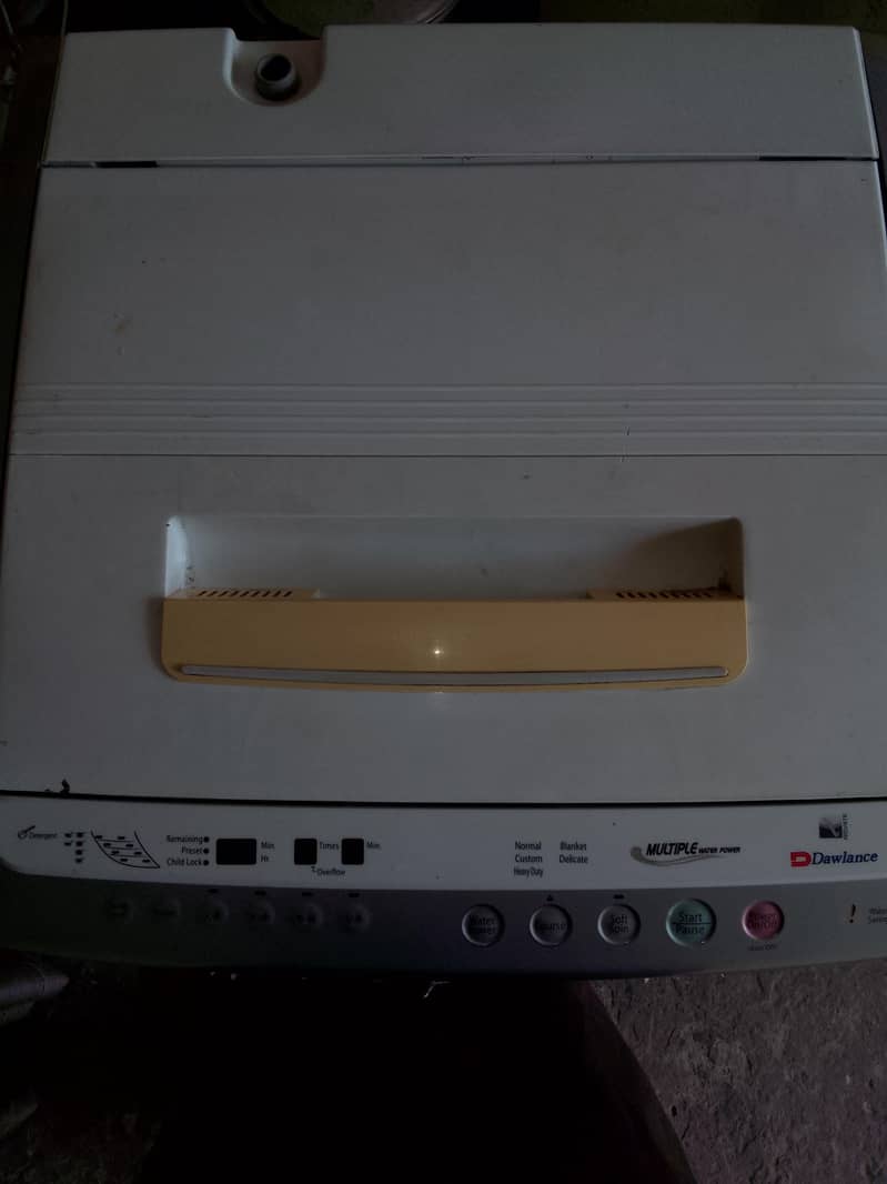 Dawlance automatic washing machine 4