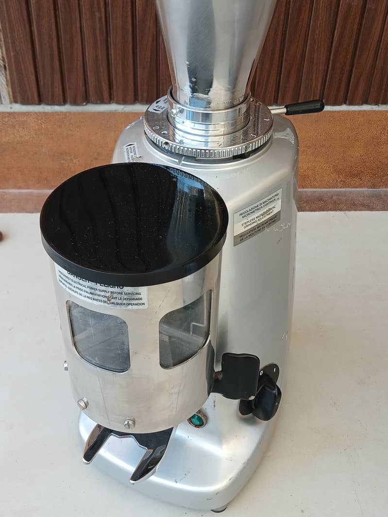 Coffee Grinders 11