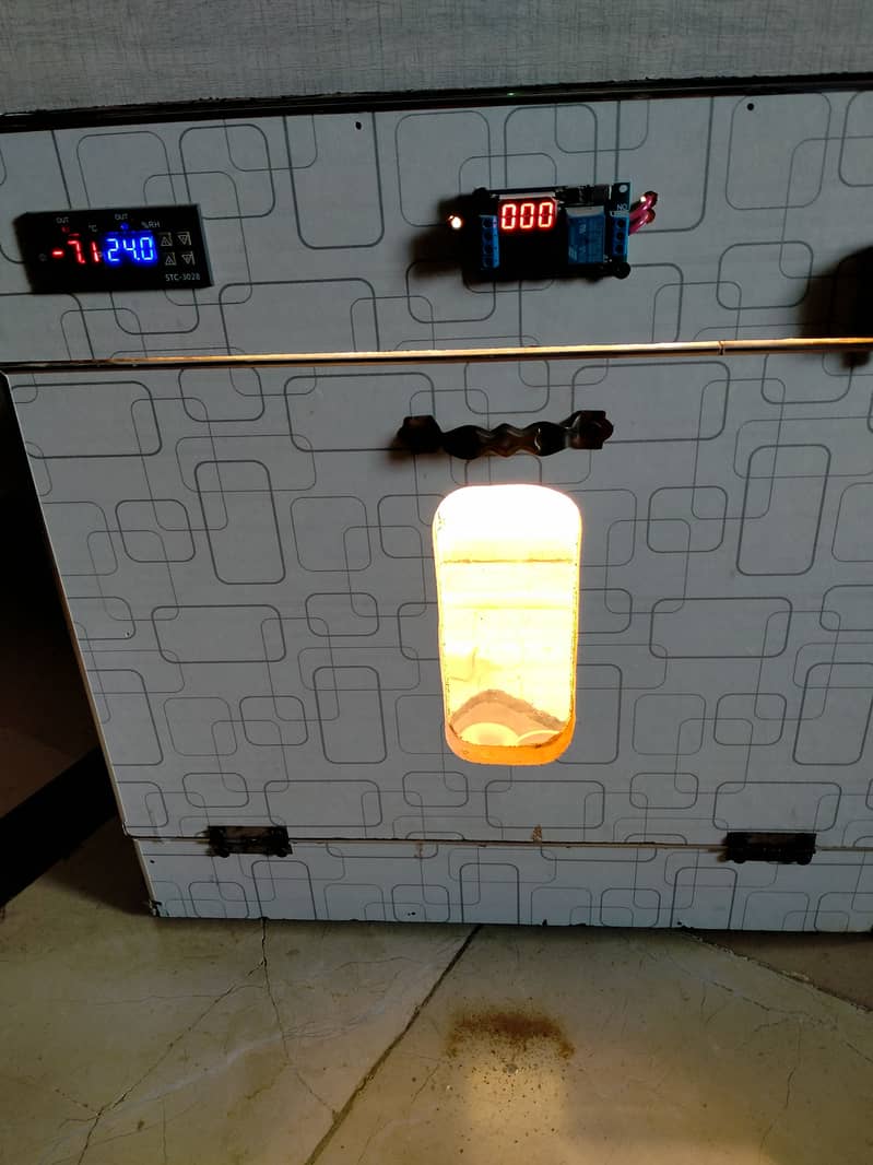 Full Automatic incubator 2