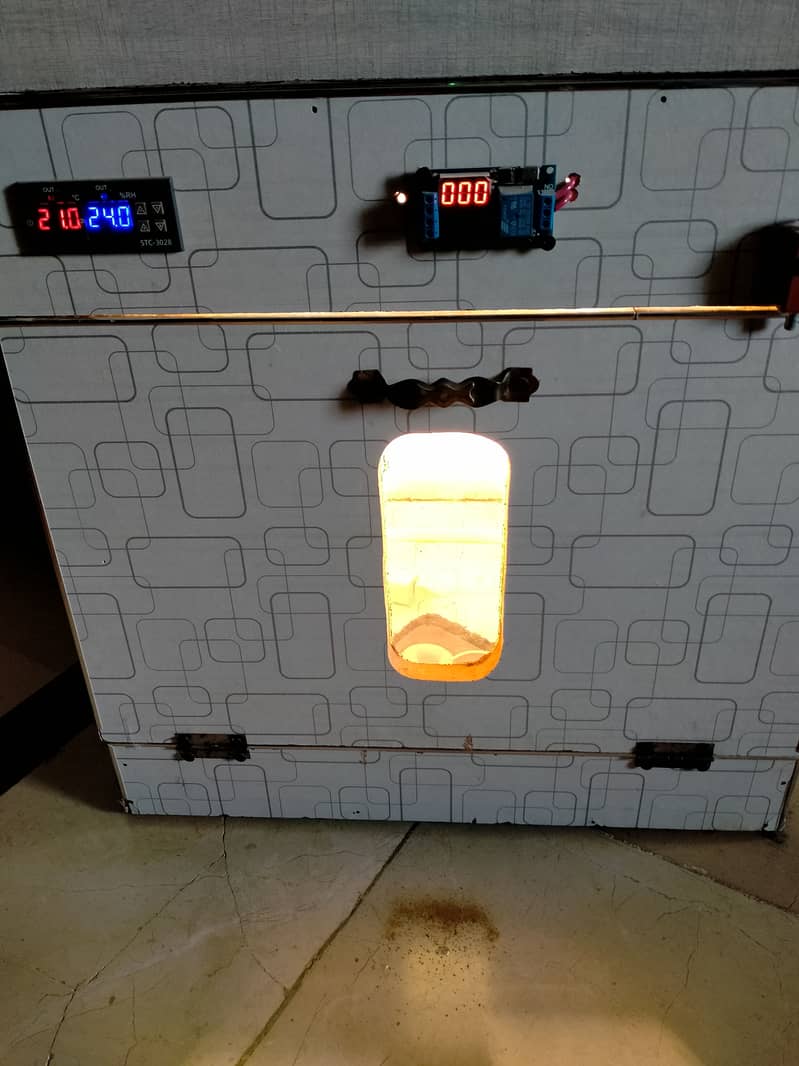 Full Automatic incubator 3