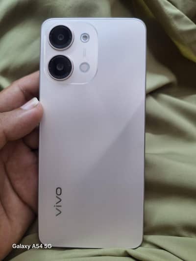 vivo y11d 6. . 128gb full box 10. . se. . 11. . month warranty ha