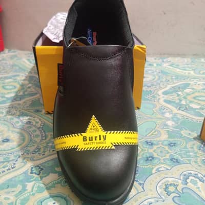 new safety shoes