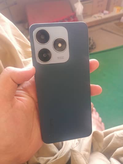 Realme C63