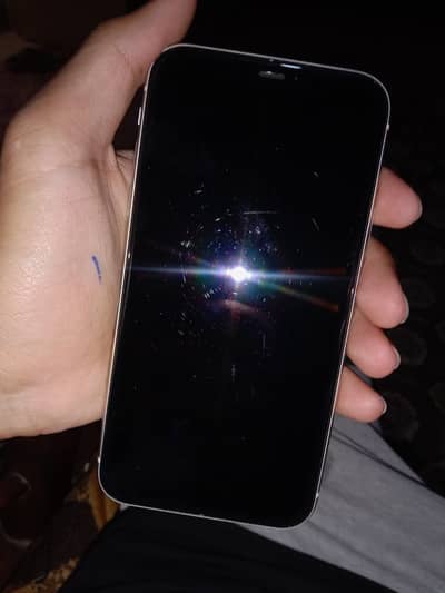 Iphone 11, 128gb ,battery health 75%’  Water pack ,Pta Approved