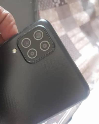 SAMSUNG A12 4/64GB. . . ( FIX PRICE)