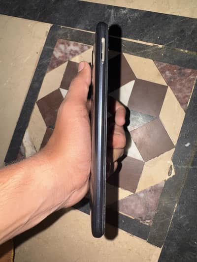 Realme c21