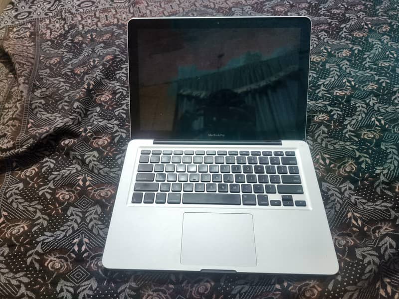 Mac book pro 2012 1