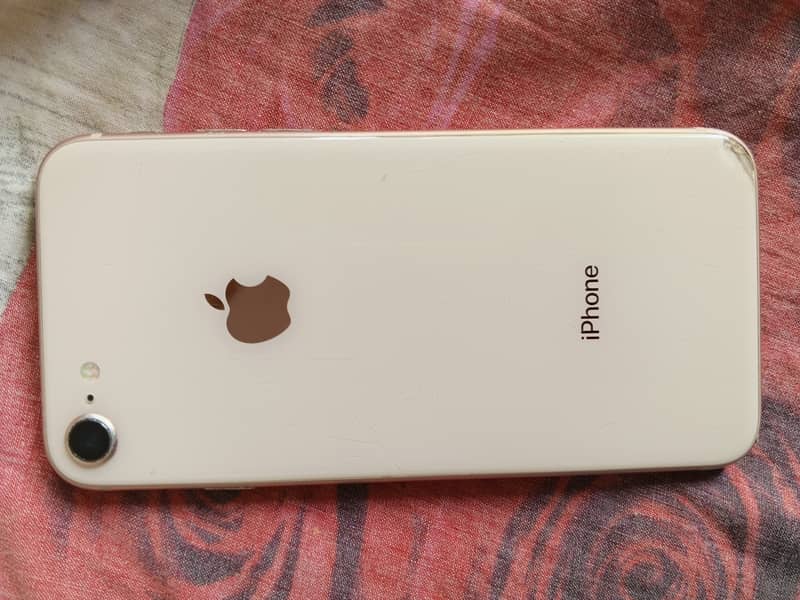 Apple iPhone 8 1
