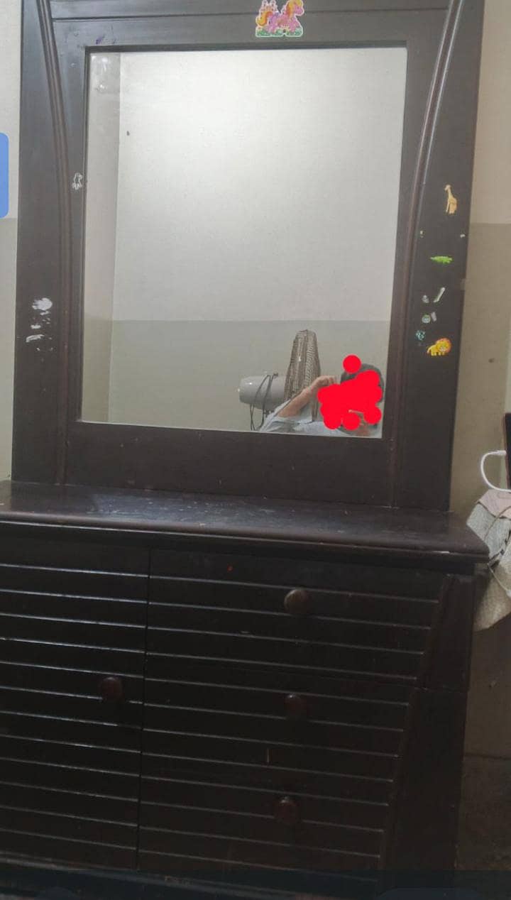 Dressing Table 2