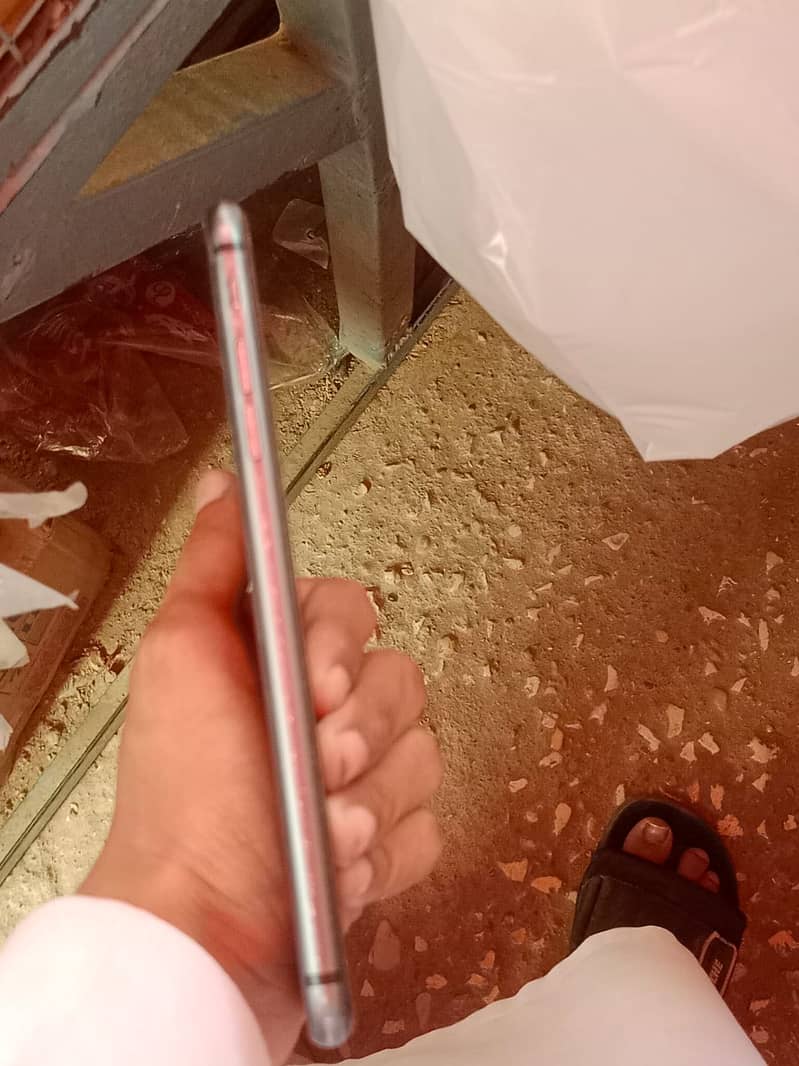 iPhone 8plus pta 3