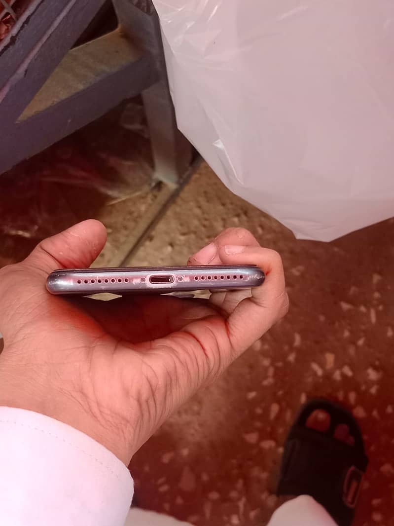 iPhone 8plus pta 5