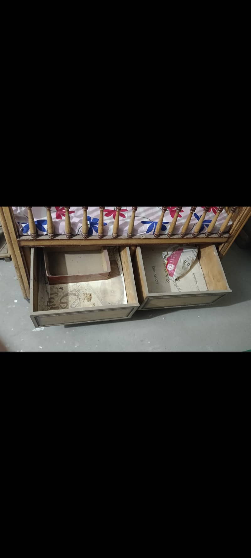 solid wood bunk bed. condition 9/10 3